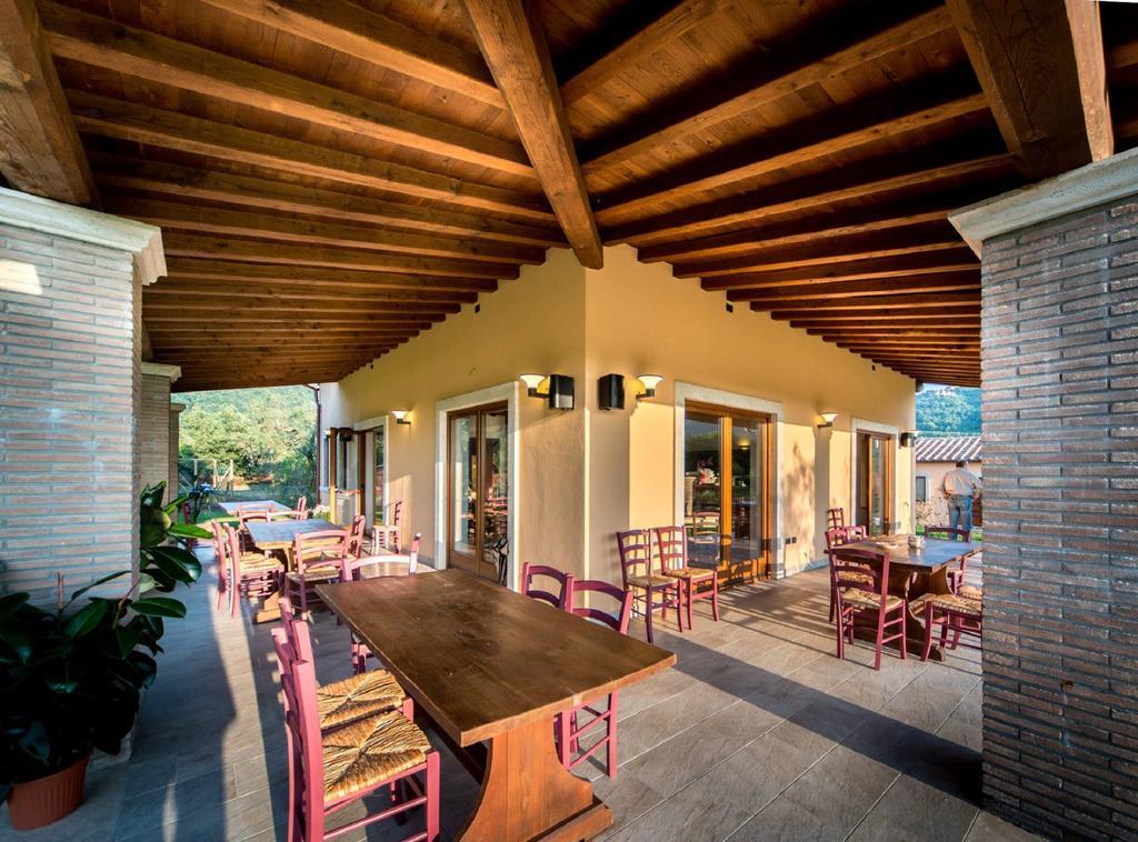 Agriturismo Mulin Di Mezzo มอนเตเฟียสโกเน ภายนอก รูปภาพ